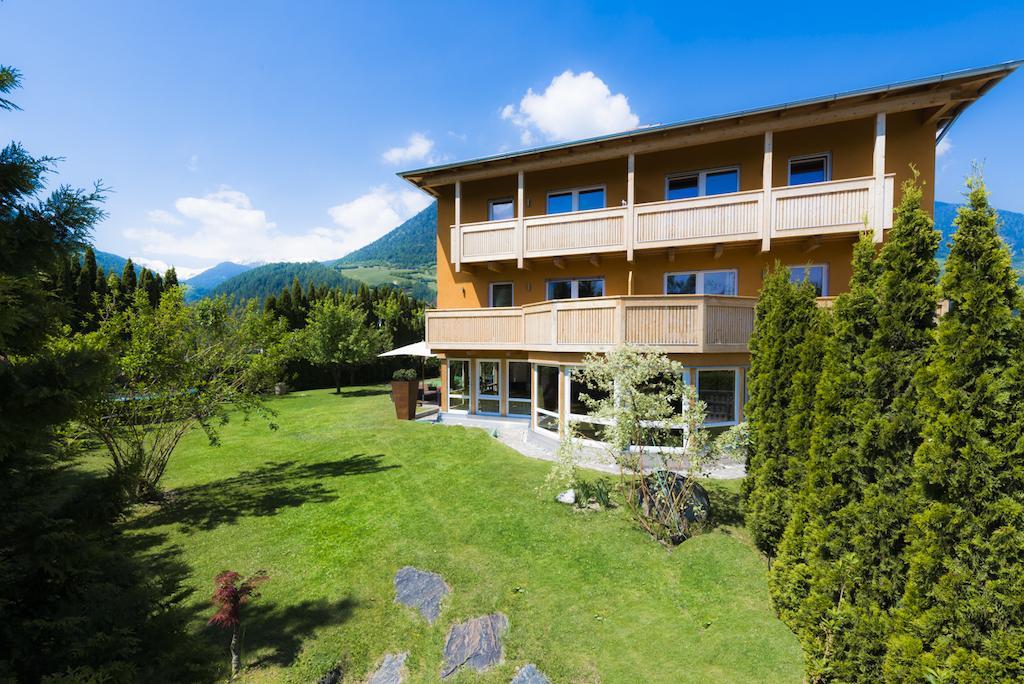 Residence-Garni Haus Tschenett براتو ألّو ستيلفيو المظهر الخارجي الصورة
